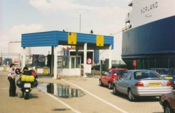 Scan03.jpg